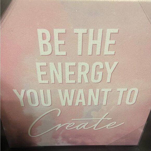 Oliver gallery Wall canvas 12x12 “Be the energy you want to create “ - Picture 2 of 6